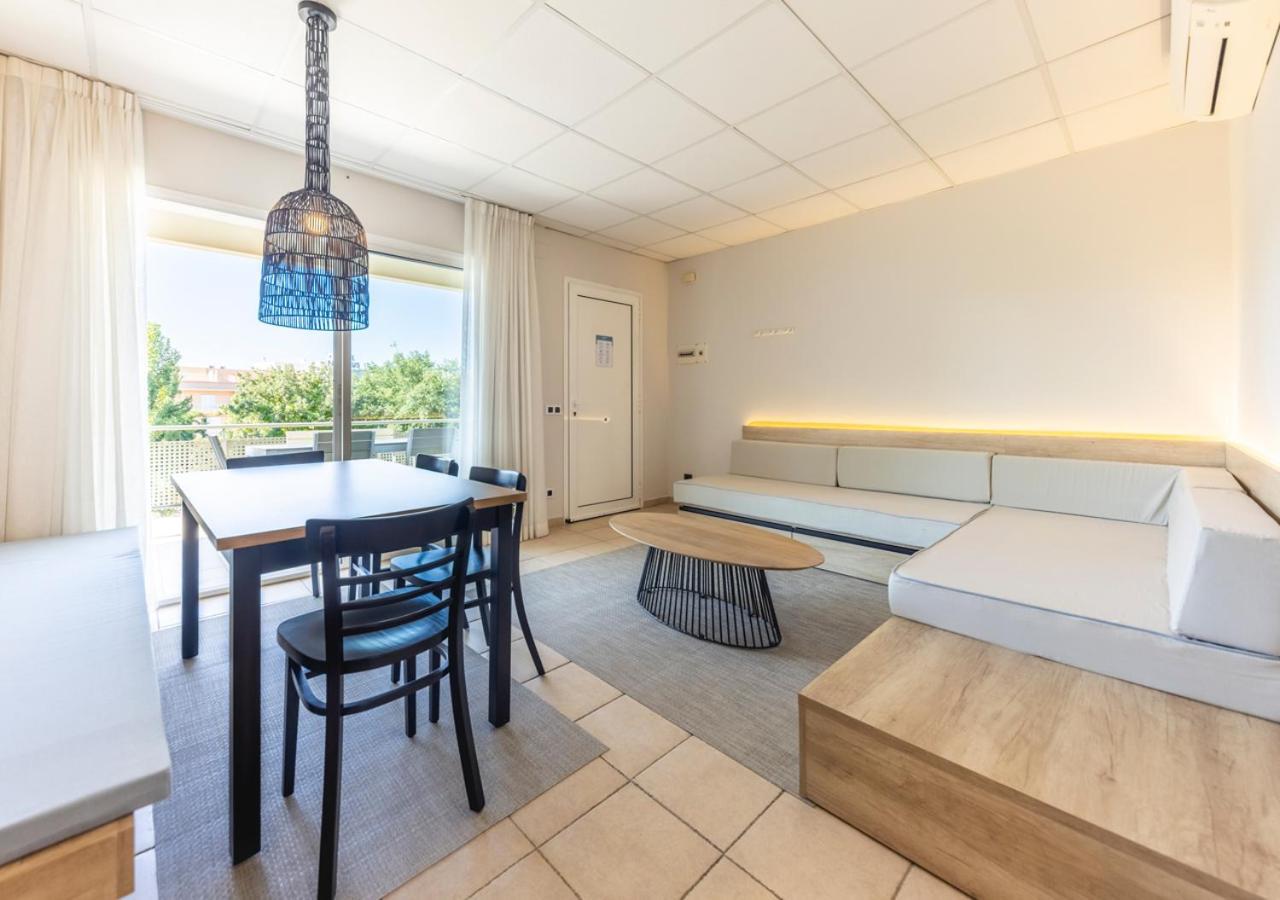Apartaments Terraza - Salata Mar 로지즈 외부 사진